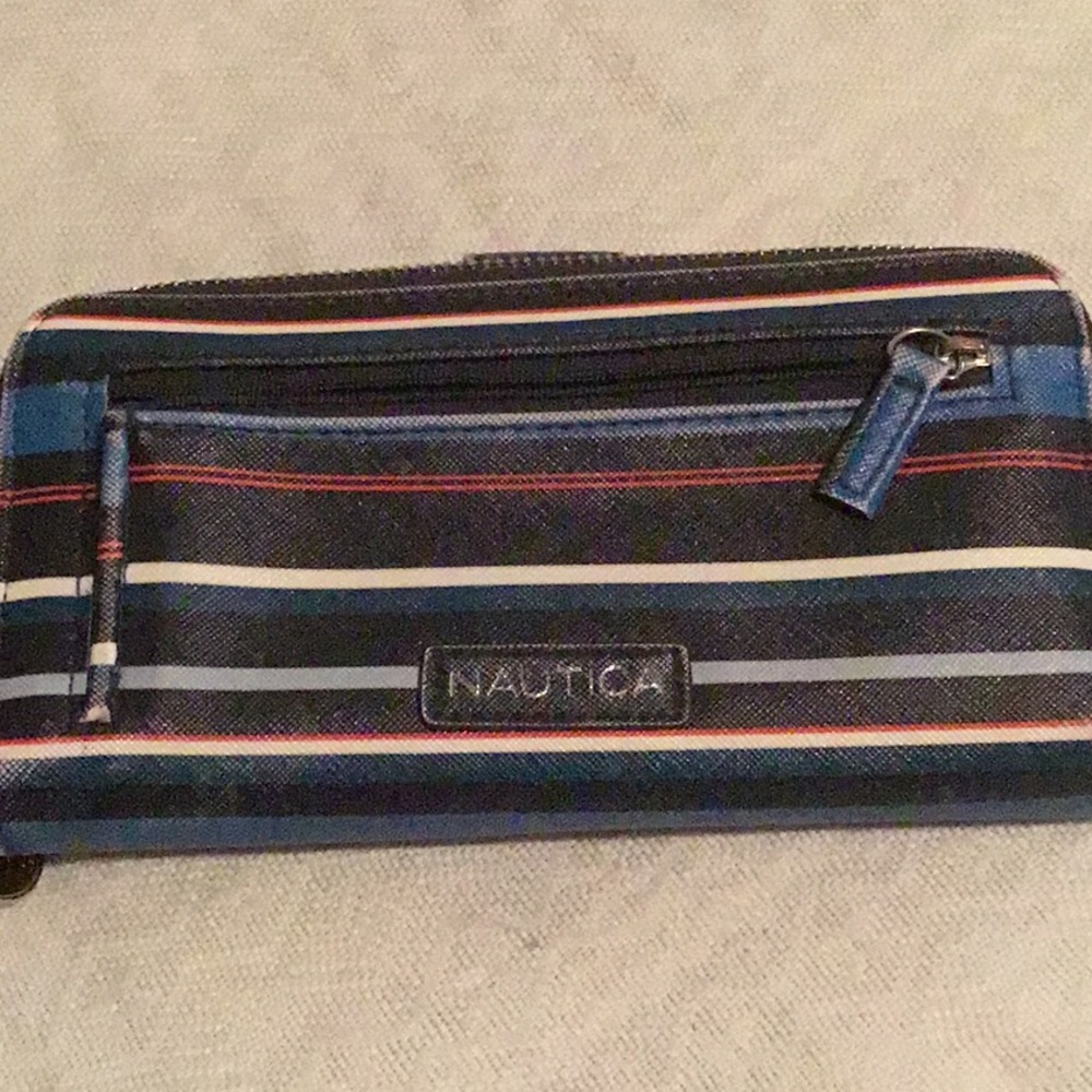 6 Wallets - image 6